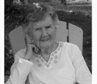 Photo of Dorothy Hunter