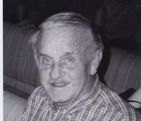 Photo of Lawrence Adams