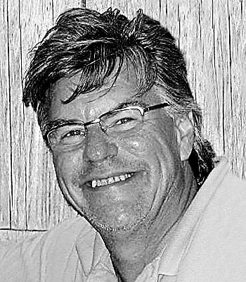 Photo of Maurice Papineau