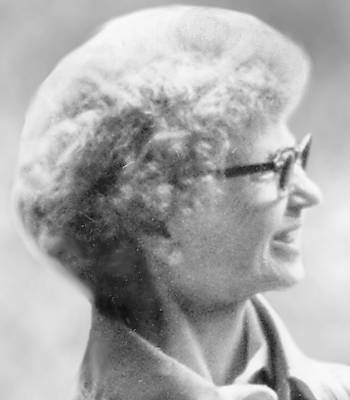 Photo of Jacqueline Bussieres