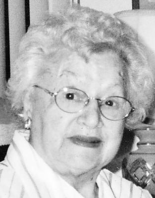 Photo of Pauline Poirier