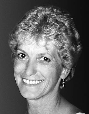 Photo of Nicole Therien