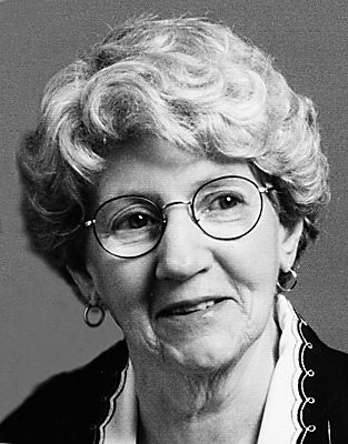 Photo of Simone Leonard