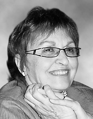 Photo of Nicole Baril