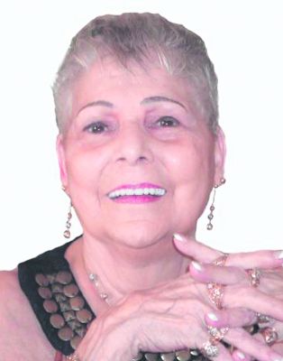 Photo of Annette Laurin
