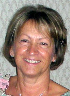 Photo of Suzanne Dube