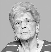 Photo of Evelyn Scarlett