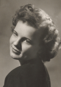 Photo of Beverly Ferguson