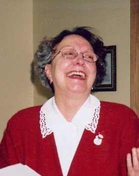 Photo of Nicole Deshaies