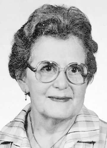 Photo of Suzanne Dionne