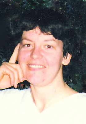 Photo of Suzanne Dube