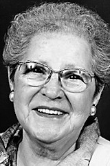 Photo of Pauline Laroche
