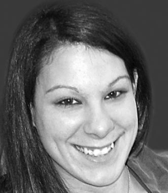 Photo of Rebecca Levesque