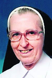 Photo of Elizabeth Pelletier