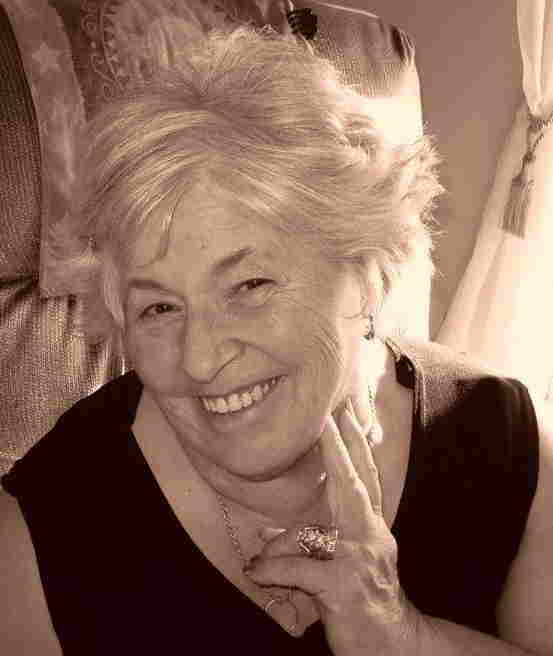 Photo of Denise Tellier